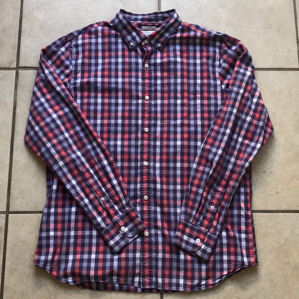 Regular classic old navy shirt